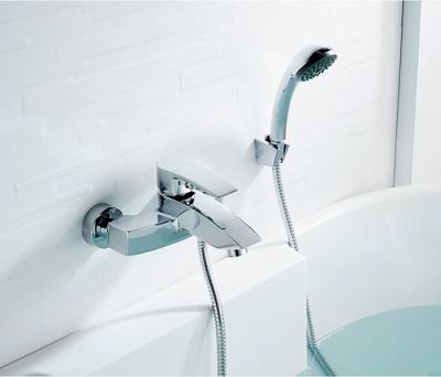 Ledeme L3243 Смеситель для ванны, цинк, хром - фото